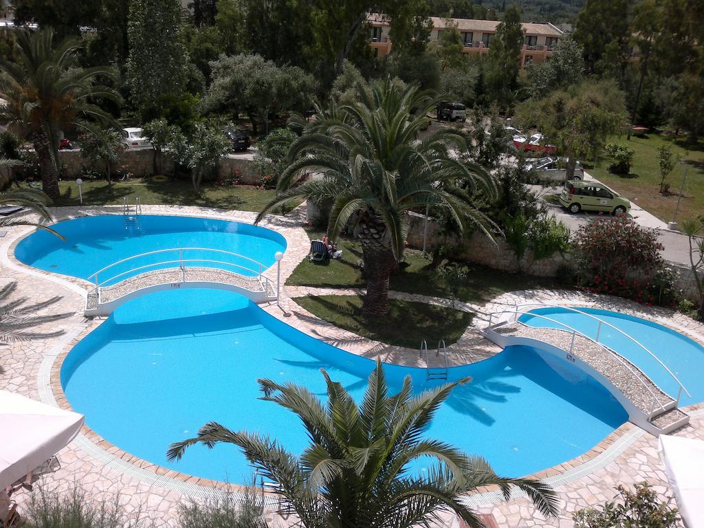 Three Stars Beach Hotel Мораитика Экстерьер фото