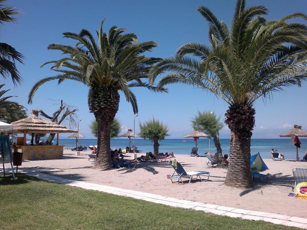 Three Stars Beach Hotel Мораитика Экстерьер фото